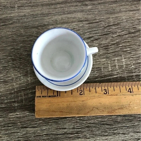 Vtg  Mini Teacup and Saucer - Picture 2 of 5
